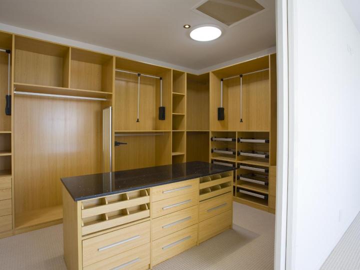 Custom Wardrobes Melbourne