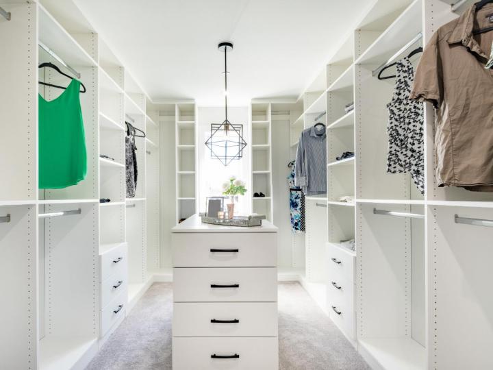 Crafting Perfect Wardrobes, One Step at a Time.